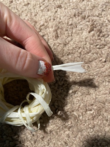 Plastic Raffia White Cream Off White New, 2-3 yards - Picture 2 of 3