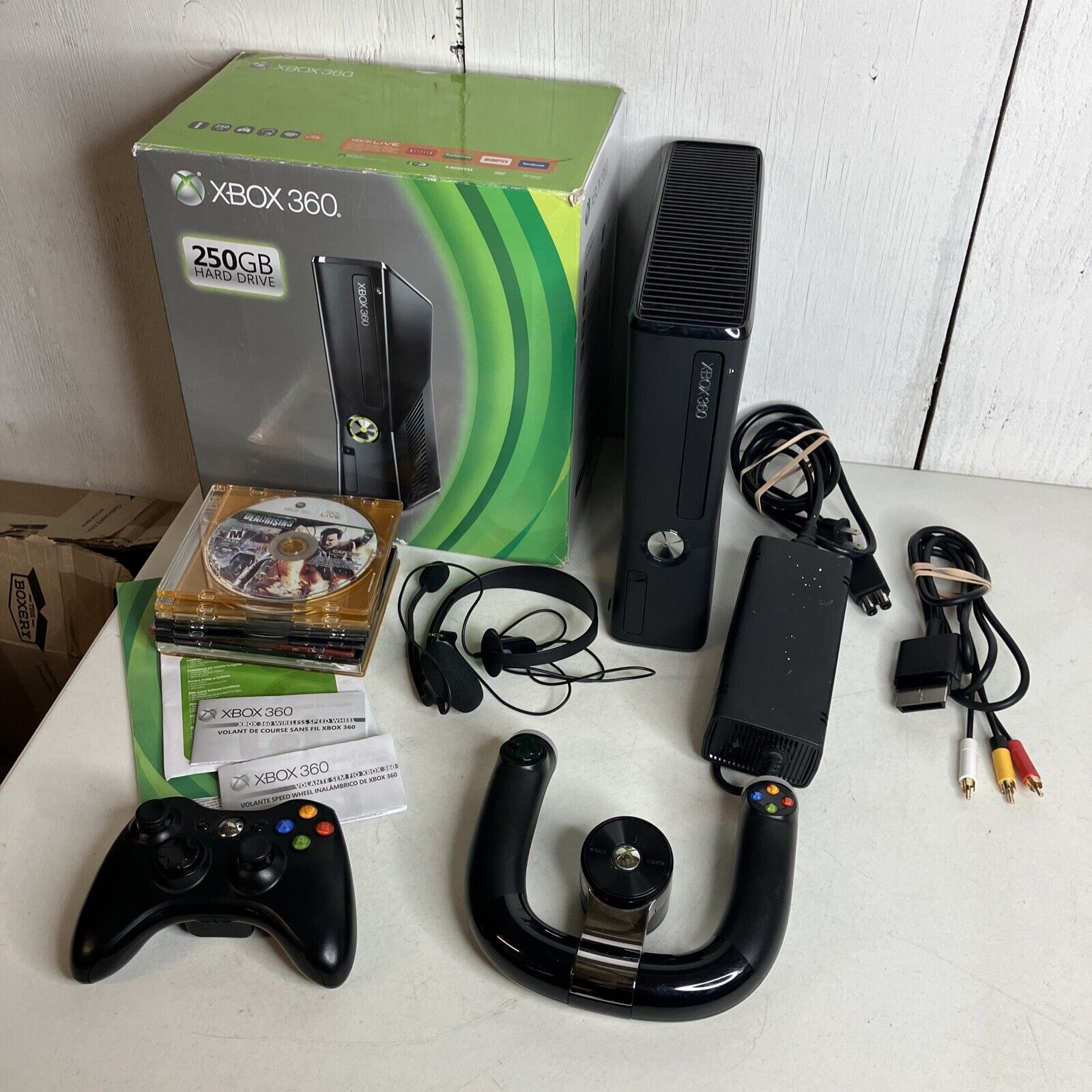 Console Xbox 360 Slim 250GB Black Piano - Microsoft - MeuGameUsado