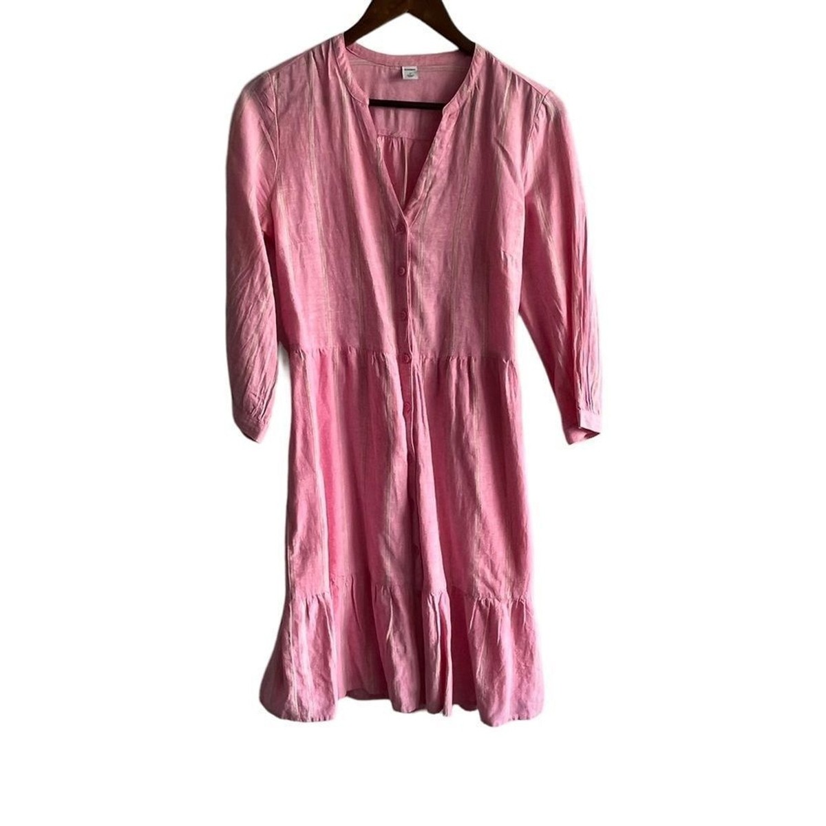 Old Navy Women's Small Pink Striped Tiered 3/4 Sleeve Button Front Dress Old Navy Women's Small Pink Striped Tiered 3/4 Sleeve Button Front Dress