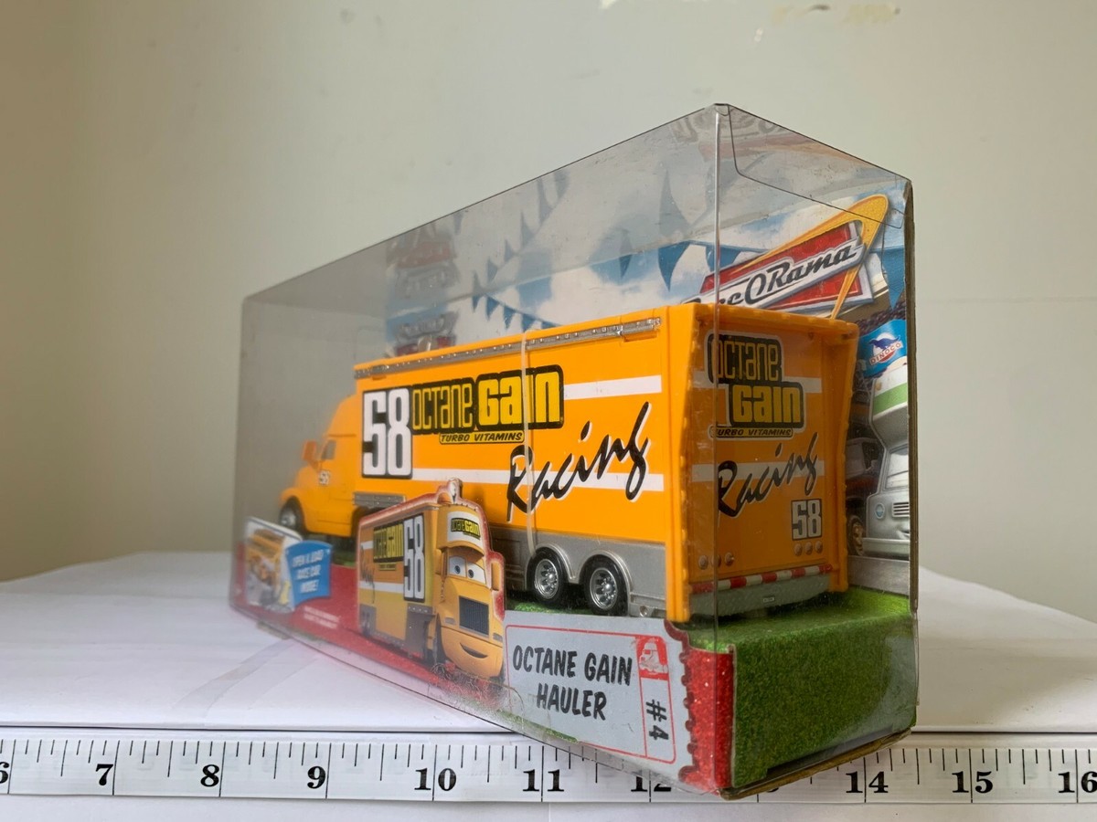 Disney / Pixar Cars Octane Gain Hauler Diecast Car [World of Cars