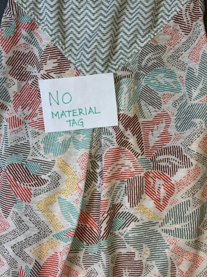 Camiseta sin mangas Prana colorida de entrenamiento talla XS espalda abierta fluida Foto 4 de 4