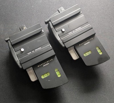 2 Hasselblad H System Tripod Adapter Quick Coupling 3043326 w/o camera feet