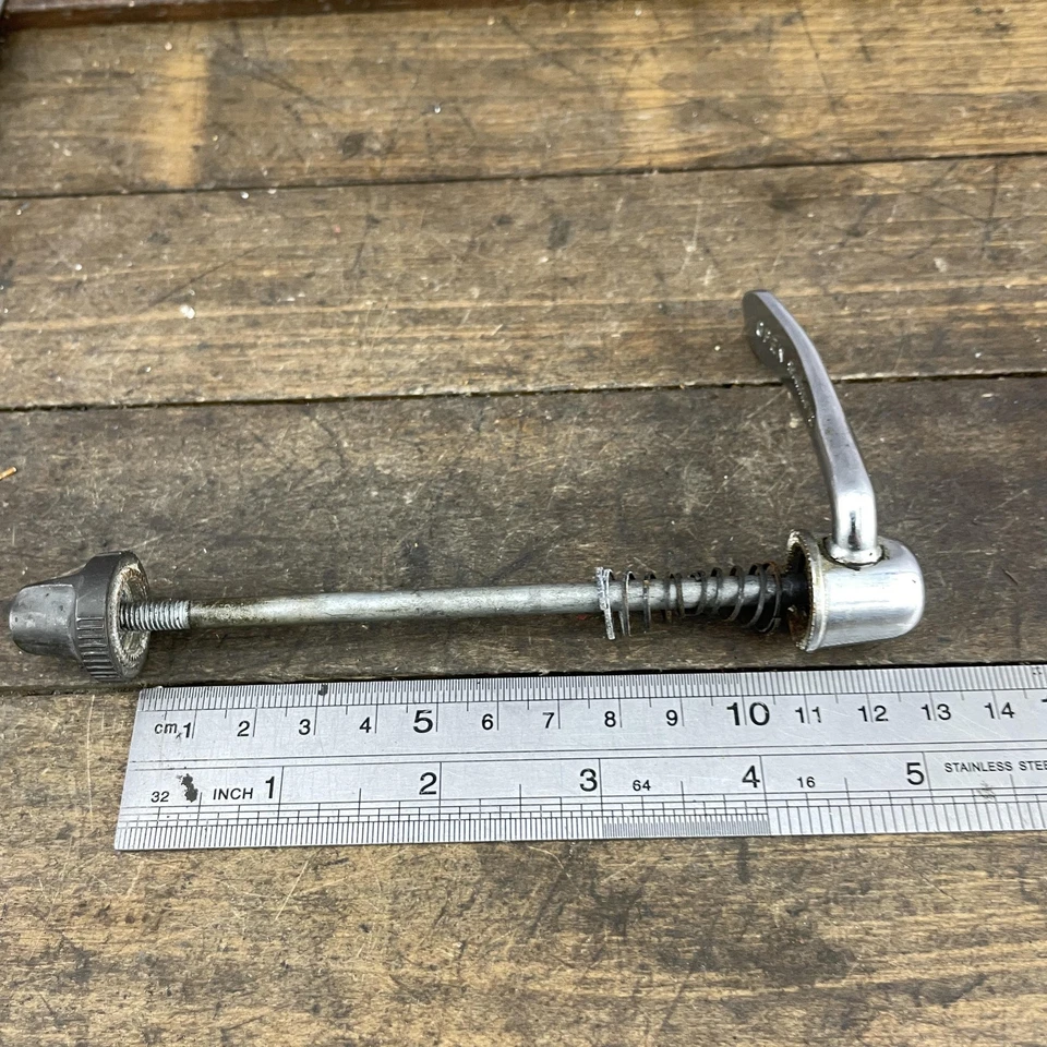 Vintage Shimano DURA-ACE Quick Release Front Skewer Wheel Steel Made in Japan - Image 3 of 4