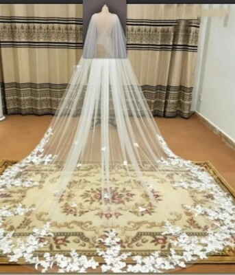 UK 3 x 3 m Spitzenrand Kathedrale Länge Braut Schal Hochzeit Cape Schleier Accessoires