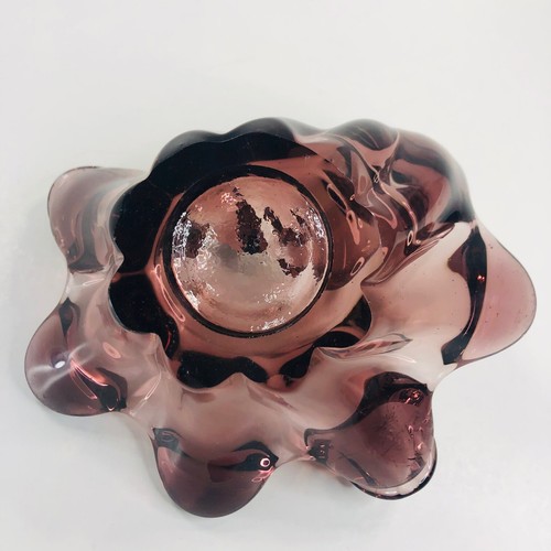 Amethyst Glass Shell Ashtray Votive Holder Trinket Dish Decorative - Picture 8 of 8