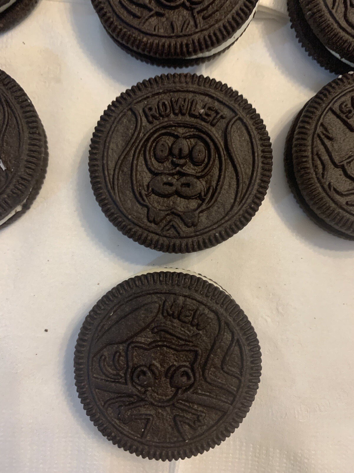 Pokémon MEW Oreo Collectible Cookie Set Lot Of 16 Different Characters eBay