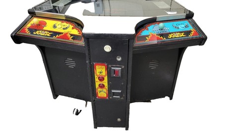 (中古)CAPCOM 1942 1/6スケールミニアーケードゲーム機械 Capcom 1942 Replica Arcade Machine! New Wave Toys Replicade REVIEW