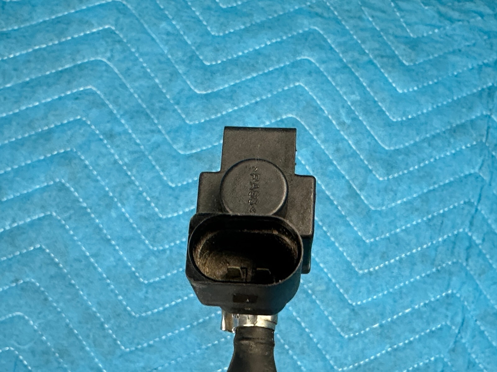 Bentley Flying Spur Vacuum Solenoid Valve w/ Pipe Driver Side 29k 2006-2012 OEM