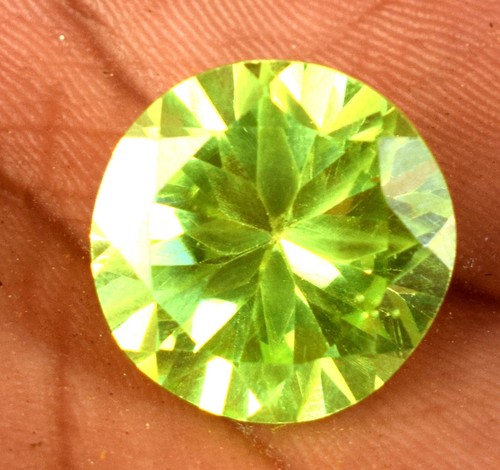 Pakistan Peridot Gemstone Natural 27.90 Ct Round Cut Diamond Certified A40692 - Picture 2 of 6