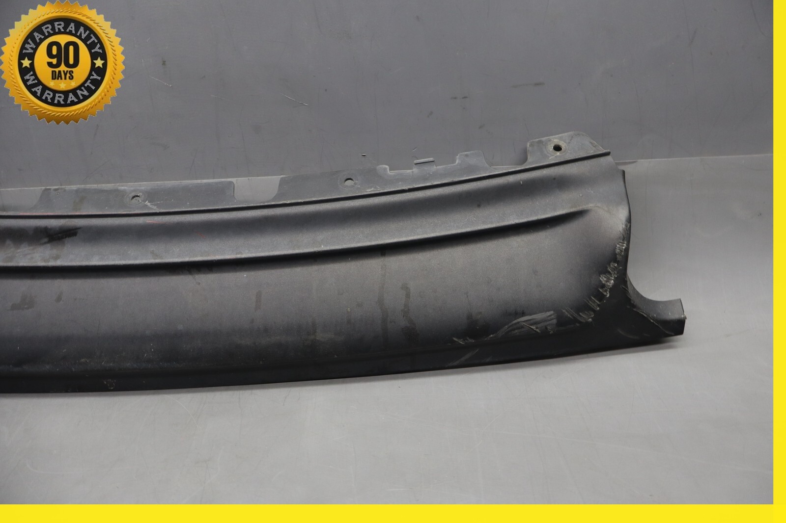 14-19 Maserati Ghibli M157 Rear Bumper Center Lower Molding Trim 670010777 Oem