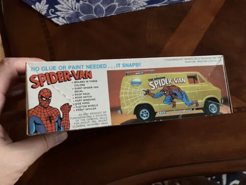 1977 Spider-Man Van Marvel MPC Modell Vintage montiert SELTEN!!! Teile! Siehe Bilder! - Bild 4 von 9