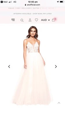 Prom Dress Head