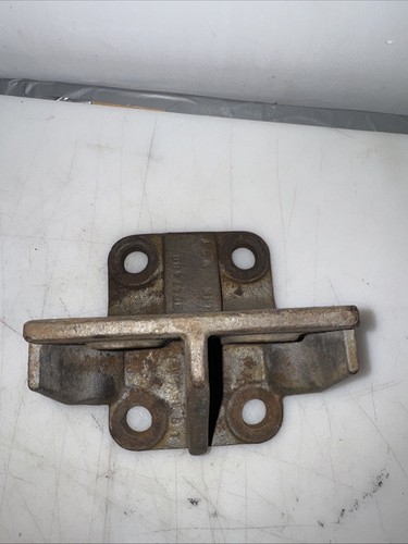 CAT 3406E 14.6L Engine Mount - Used | P/N 9047488