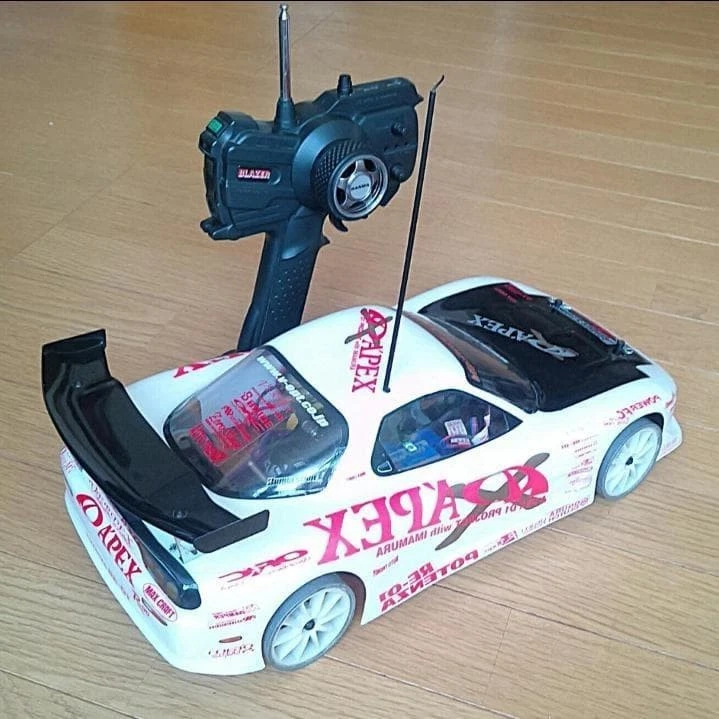 HPI RX-7 4WD scala 1/10 RC Drift Car raro modello da collezione - Immagine 2 di 4