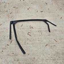 2023 MUSTANG MACH E REAR RIGHT RH WINDOW GLASS RAIL GUIDE CHANNEL WEATHERSTRIP