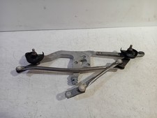 Toyota Auris  Scheibenwischeranlage vorne 2013  1AD-FTV