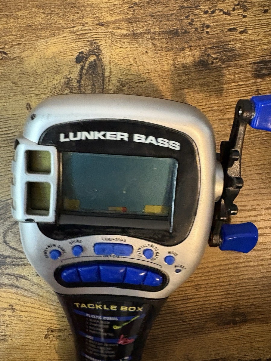 Lunker Bass Fishin' Handheld Electronic Fishing Game 1997 Radica