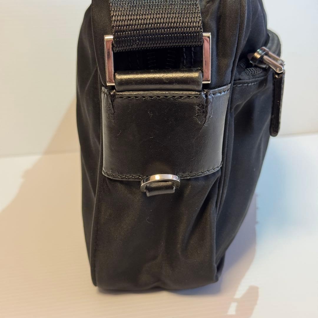 Excellent Condition PRADA Shoulder Bag Camera Bag   Model Triangle Logo Black thumbnail 3