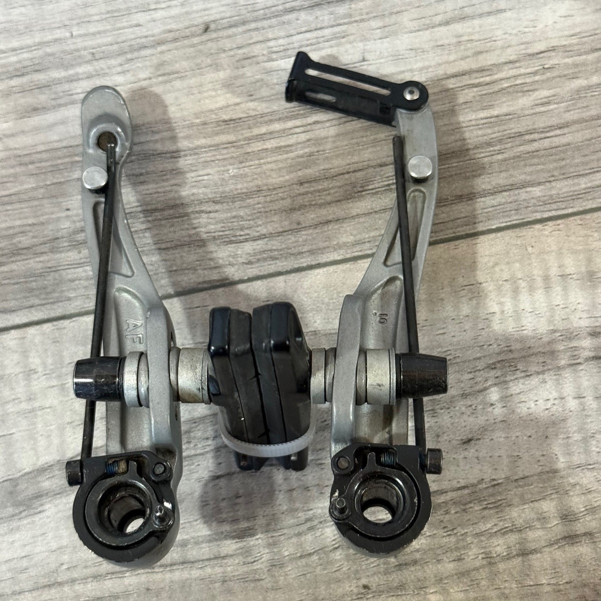 Avid Single Digit 7 Levers V-Brakes Levers Slightly Bent | eBay