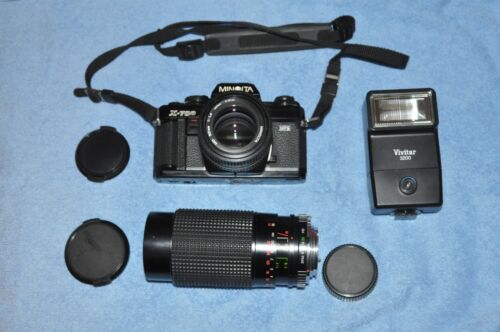 Appareil photo reflex argentique 35 mm MINOLTA X-700 avec objectif zoom et flash 50 mm f1,4, 80-200 mm - Photo 1 sur 12