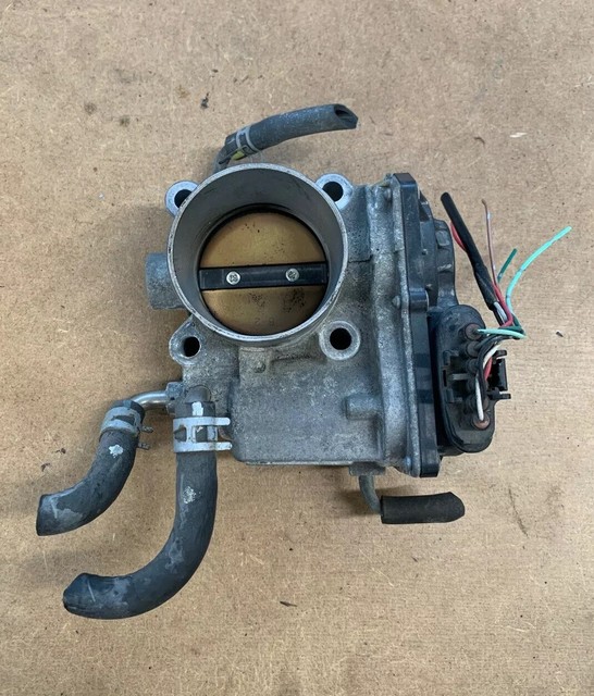 20062010 SCION TC 2.4L THROTTLE BODY ASSEMBLY 2203028070 eBay