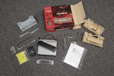 Sony CDX-CA810X CD Player, Wiring Harness, Remote, Original Box, 7 Color Display
