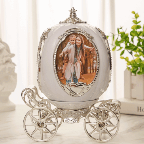 Personalised Photo Carriage Custom Music Box - AU Stock - Picture 3 of 3