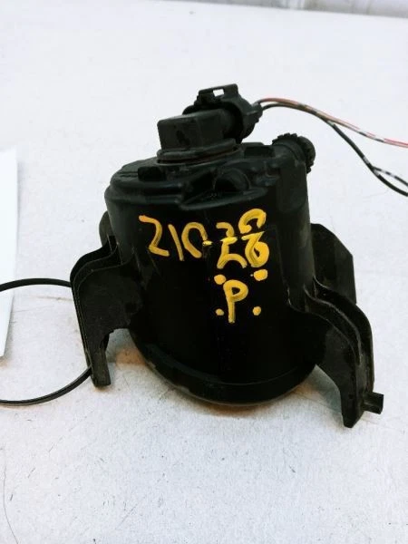 Nissan Altima 2005 pasajero luz antiniebla derecha no SE-R probado OEM 261505Z000C1 Foto 4 de 4