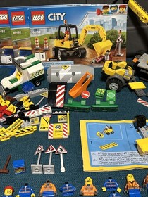MASSIVE Lego Construction Lot City Minifigure Part 7638,60152,5930,60181,60026 +