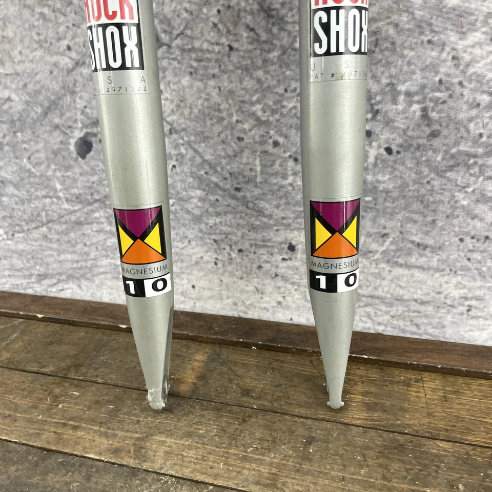 Vintage RockShox MAG 10 Fork 26in 1-1/8 Threadless 6.75in Steerer 90s MTB - Image 3 of 4
