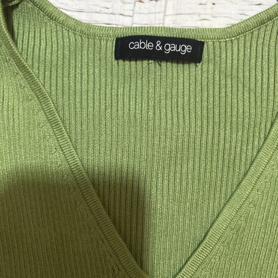 Blusa feminina sem mangas Cable & Gauge tamanho S verde - Imagem 3 de 4