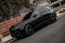 Rolls-Royce Cullinan Genuine Forgiato Trimestre 24” Wheels Gloss Black |UKStock