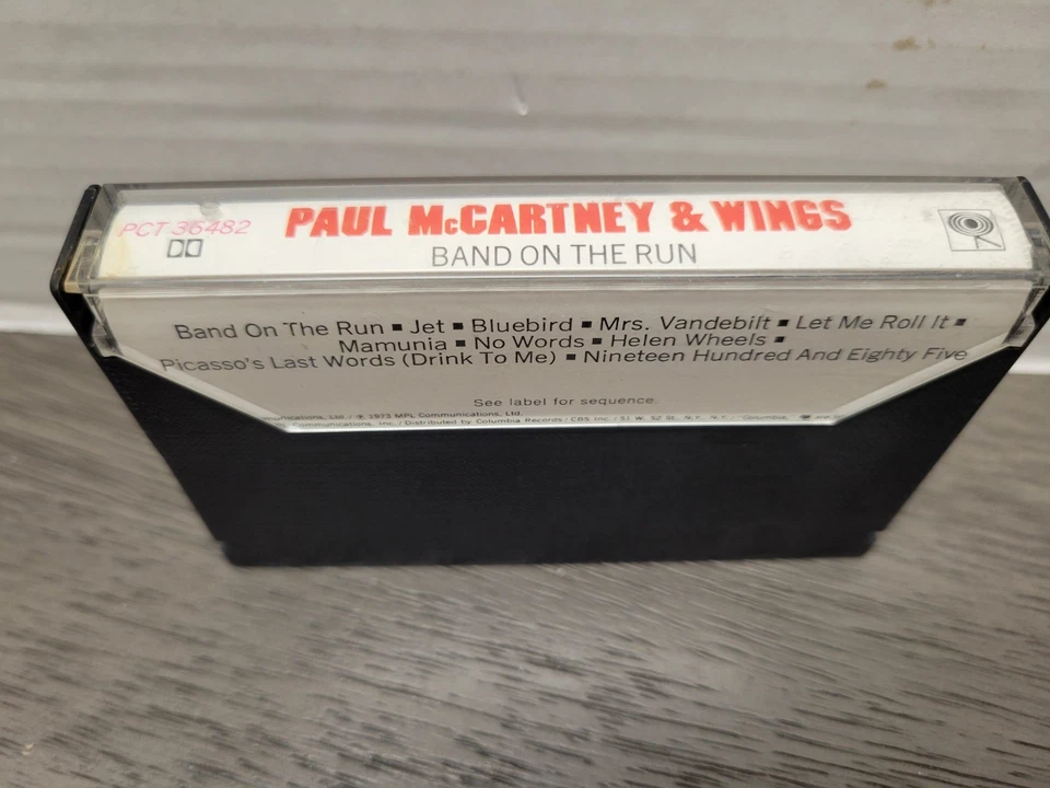 Paul McCartney & Wings - Band On The Run Columbia  Cassette Tape PCT 36482 - Image 3 of 4
