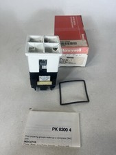 Honeywell 908AAA03 9702 Micro Switch Electrical