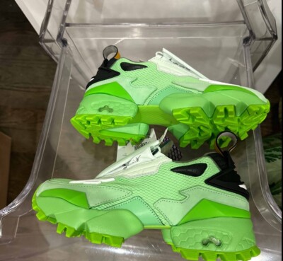Size 5.5 - Reebok Pyer Moss x Experiment 4 Trail Fury Grass is Greener