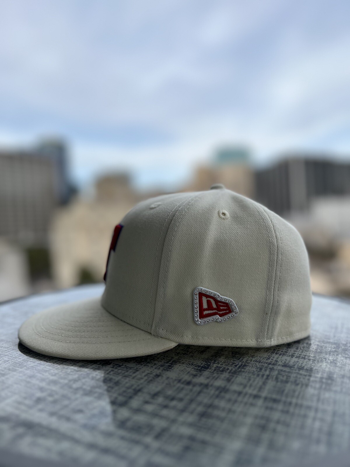 New Era Frame Pin (WHITE)