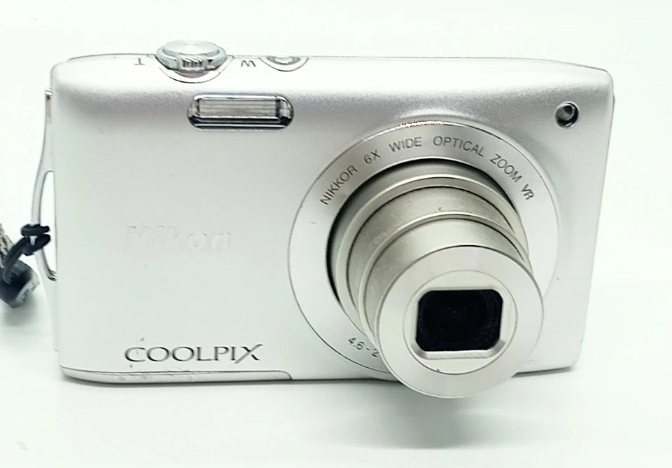 [NearMINT] Nikon COOLPIX S3300 6XZoom 16.0 MP Digital Camera Silver  From Japan - Image 3 of 4