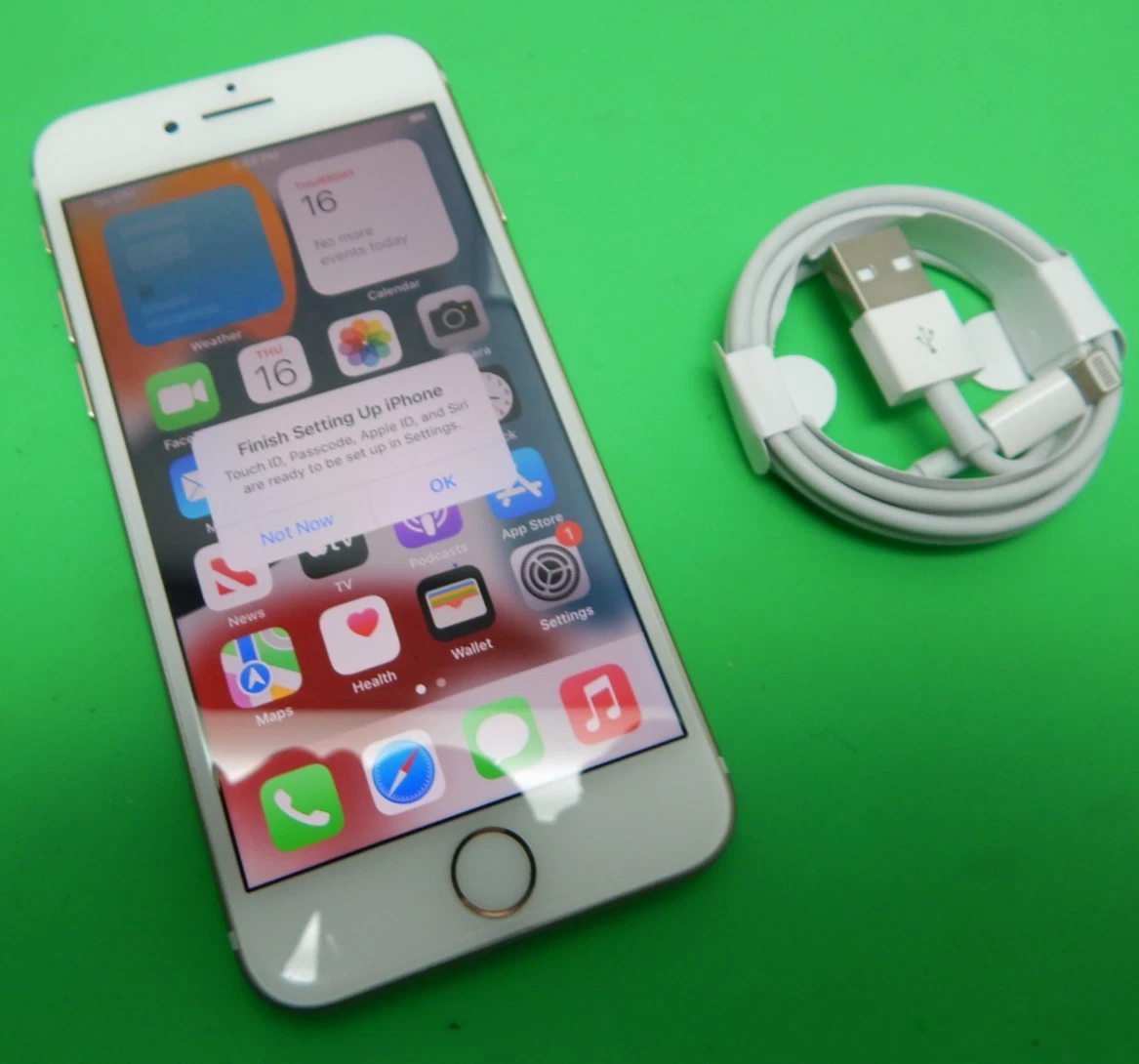 Apple iPhone 7 ゴールド 本体 充電器付き　【美品】 iPhone 7｜価格比較・最新情報 - 価格.com
