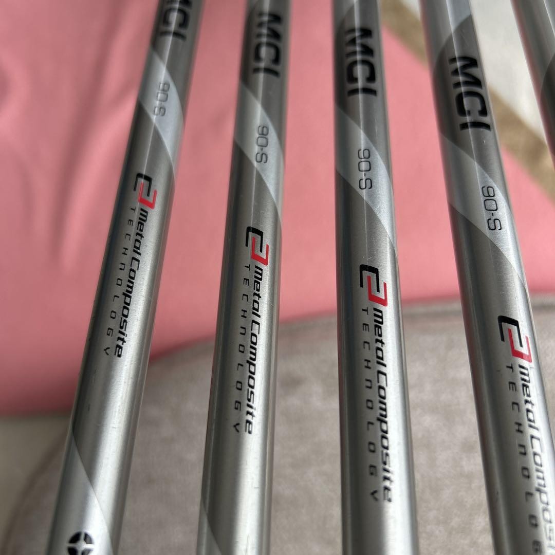 Onoff Kuro Forged 2022 Golf Iron Set 6-Pw 5pcs MCI 90 S