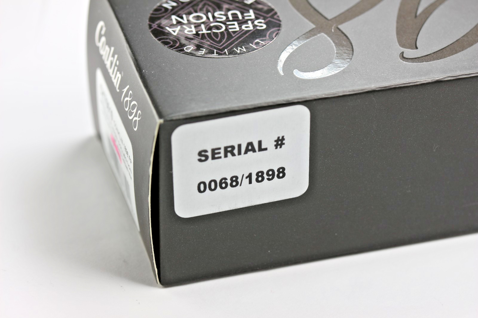 Conklin 1898 Limited Edition Spectra Fusion Fountain Pen in White 14K Medium Nib