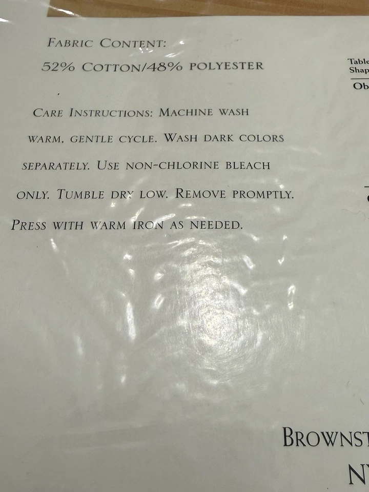 Vintage Medici Stripe Luxury Tablecloth 70” x 104” Oblong Extra Wide  - Image 3 of 4