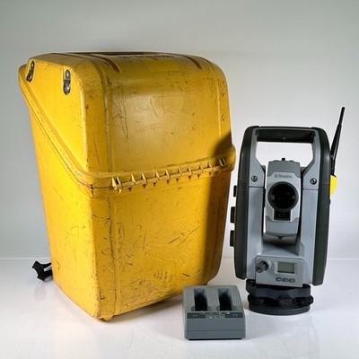 Trimble RTS633 DR300+ Total Direct Reflex Station w/ Hard Case 
