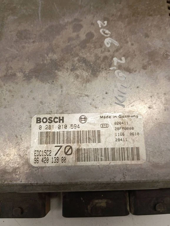 Peugeot 206 1999 Diesel Engine Control Unit Module 0281010594 66kW ANY25655 - Image 4 of 4