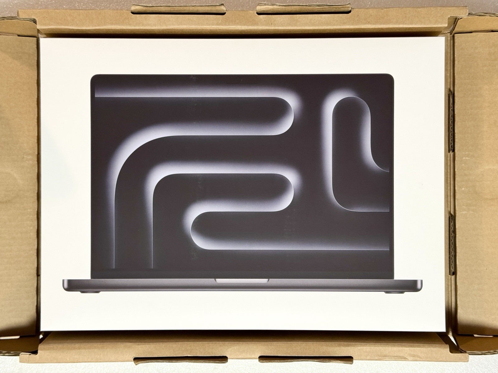 Apple MacBook Pro M4 MAX 16in 14 Core CPU 36GB Memory 1TB Storage MX303LL/A