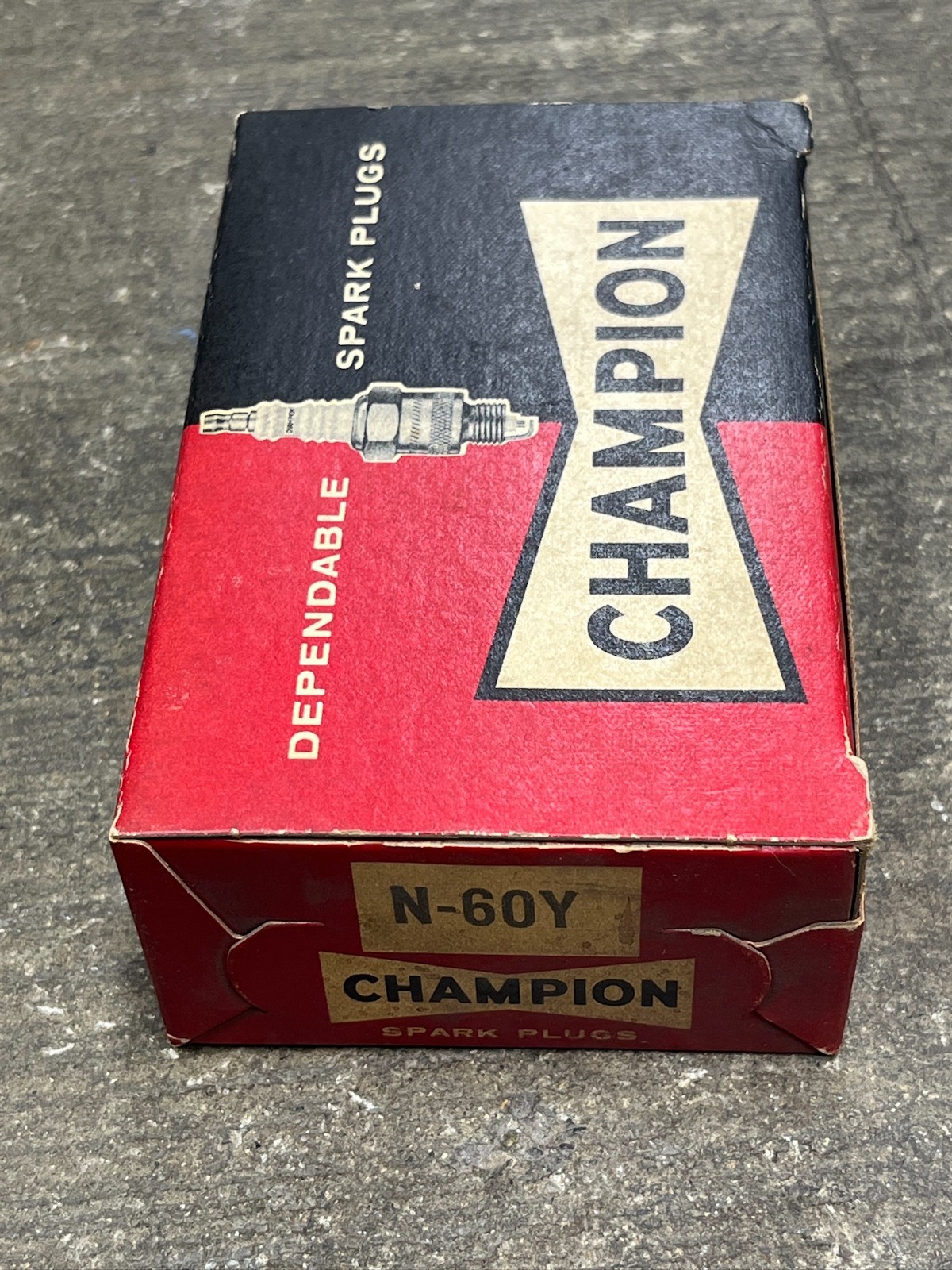 NOS, Champion, N-60Y, 10ea, Champion Spark Plug, 426 HEMI, Vintage
