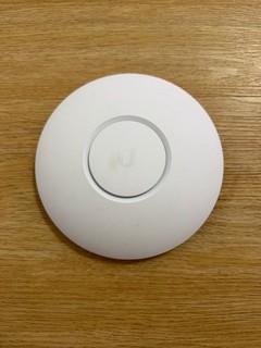 UniFi UAP NanoHD WLAN Access Point Guter Zustand