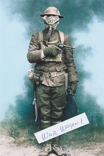 WW I  Allies    Photo  Art    **  ** Soldier In Gas Mask