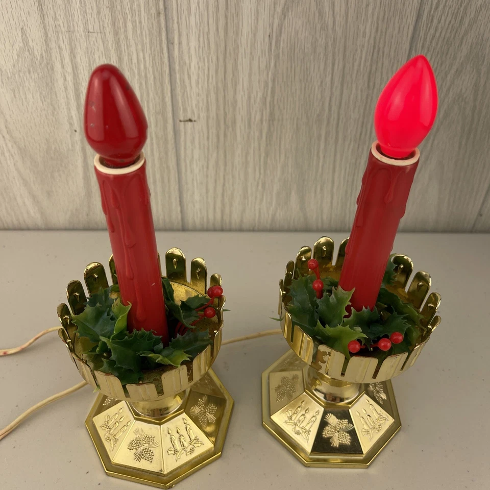 Par de velas de plástico molde soplado Navidad iluminadas vintage base dorada acebo bayas Foto 2 de 4