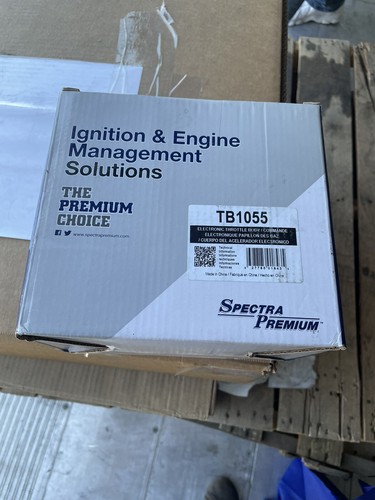 Spectra Premium TB1055 Fuel Injection Throttle Body Assembly - Picture 2 of 2