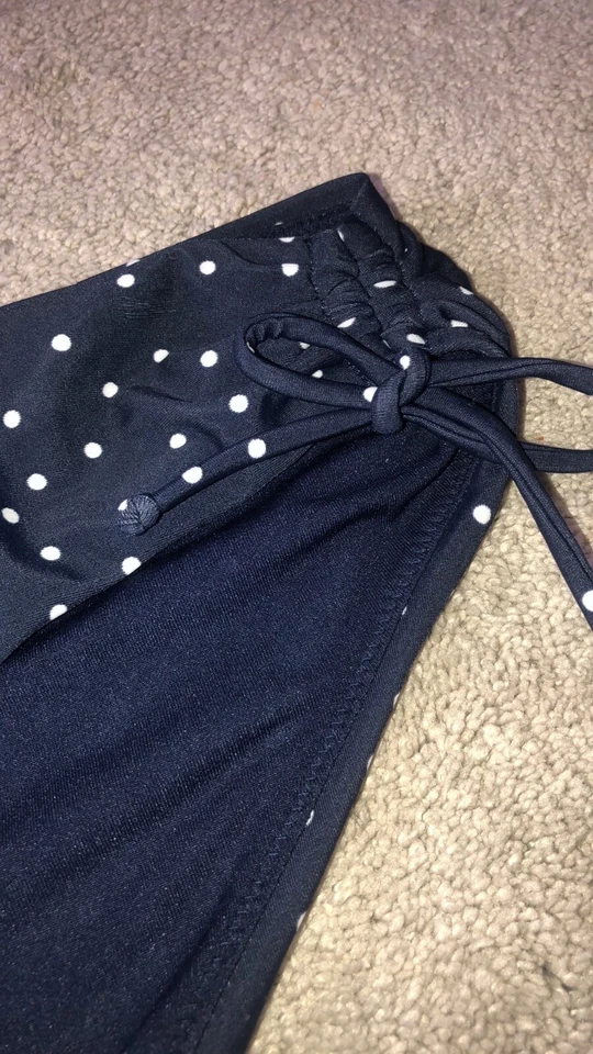 Parte inferior de bikini GAP lunares medianos azul marino blanco Foto 4 de 4